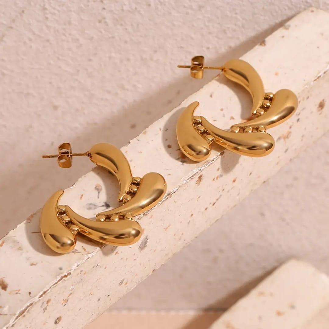 Liquid Curve Hoop Earrings
