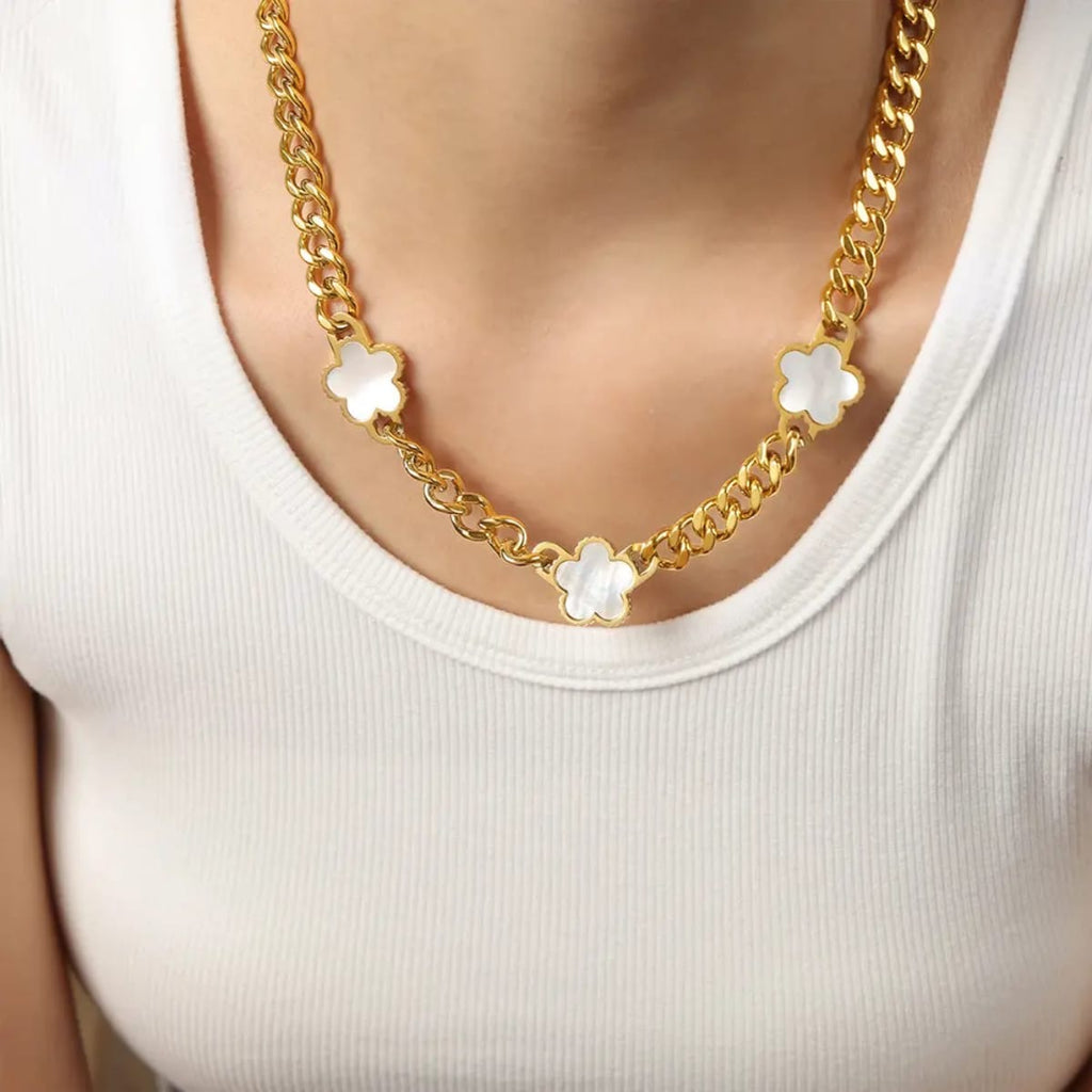 Pearl Clover Necklace