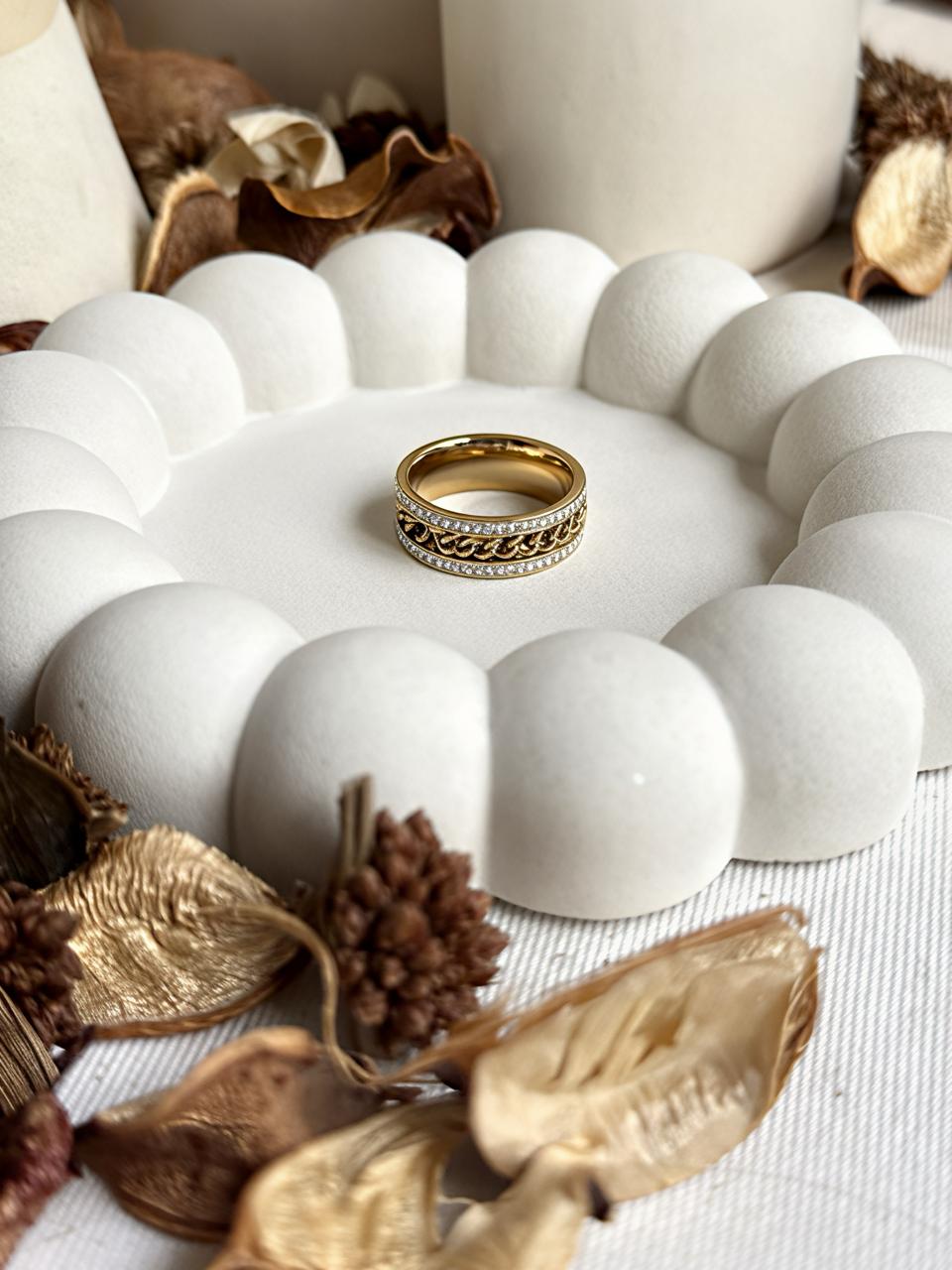 Dual-Tone Chain Band Ring